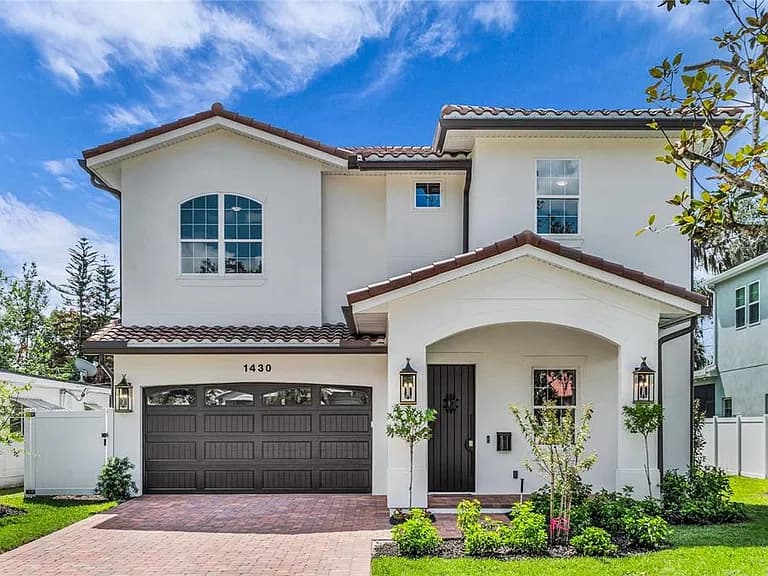 Luxury Single Family Orlando — photo 1 of 6