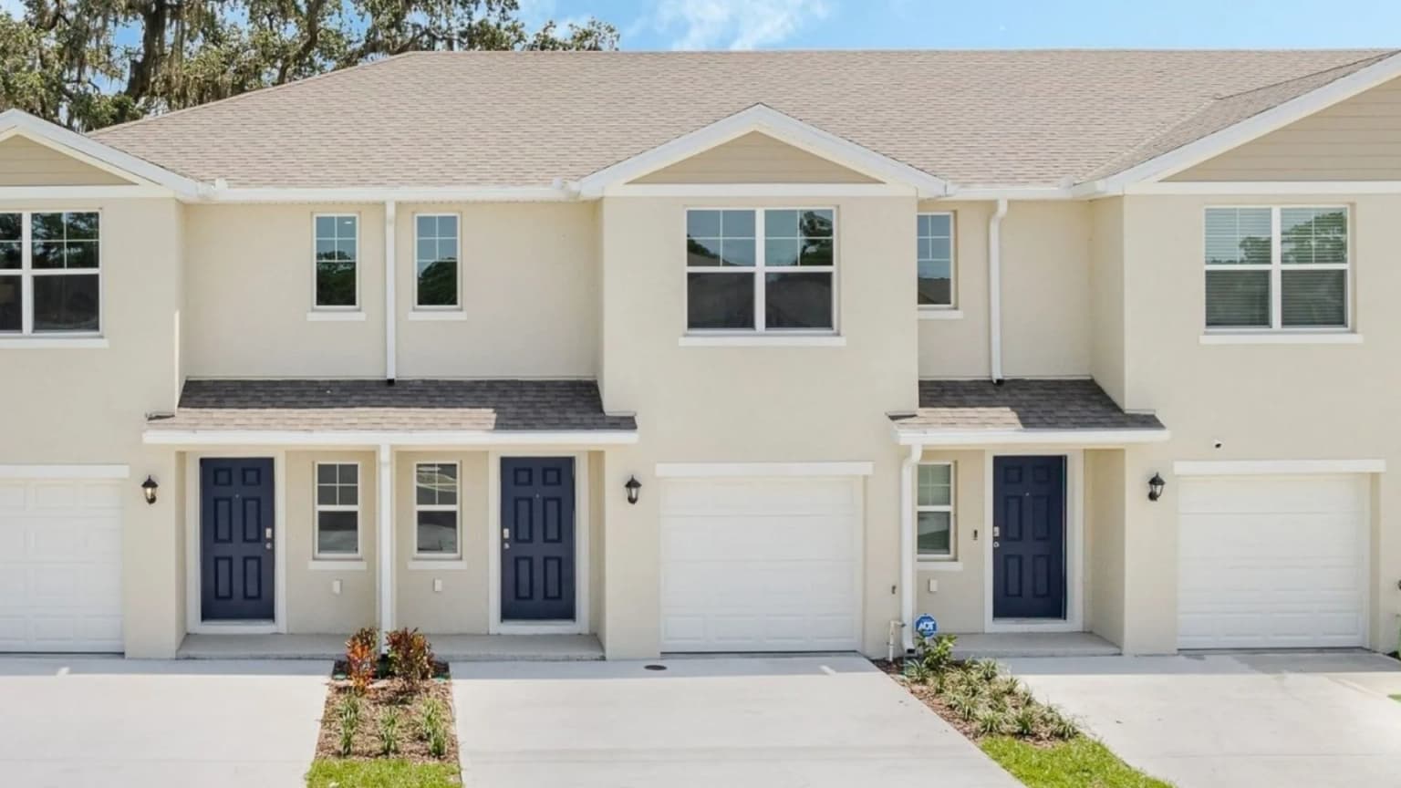 Townhomes Nuevo